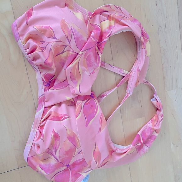 NWT Pink Ruffled High Waist Bathing Suit Cupshe 0X - Picture 3 of 7